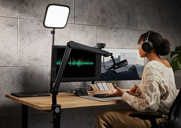 Elgato Wave Mic MK.2 Studio boom Arm - AX Store Kuwait - 5