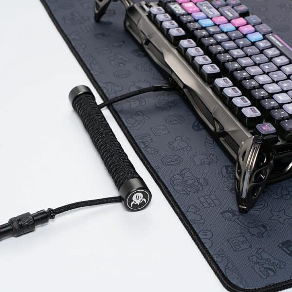 Braided EVA and TPU construction of the GravaStar Coiled Aviator USB Cable
