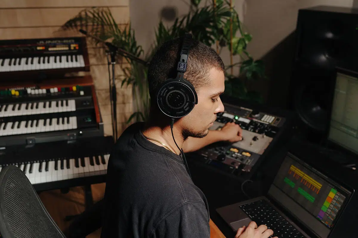 Audio-Technica ATH-R70xa in a mixing and mastering environment