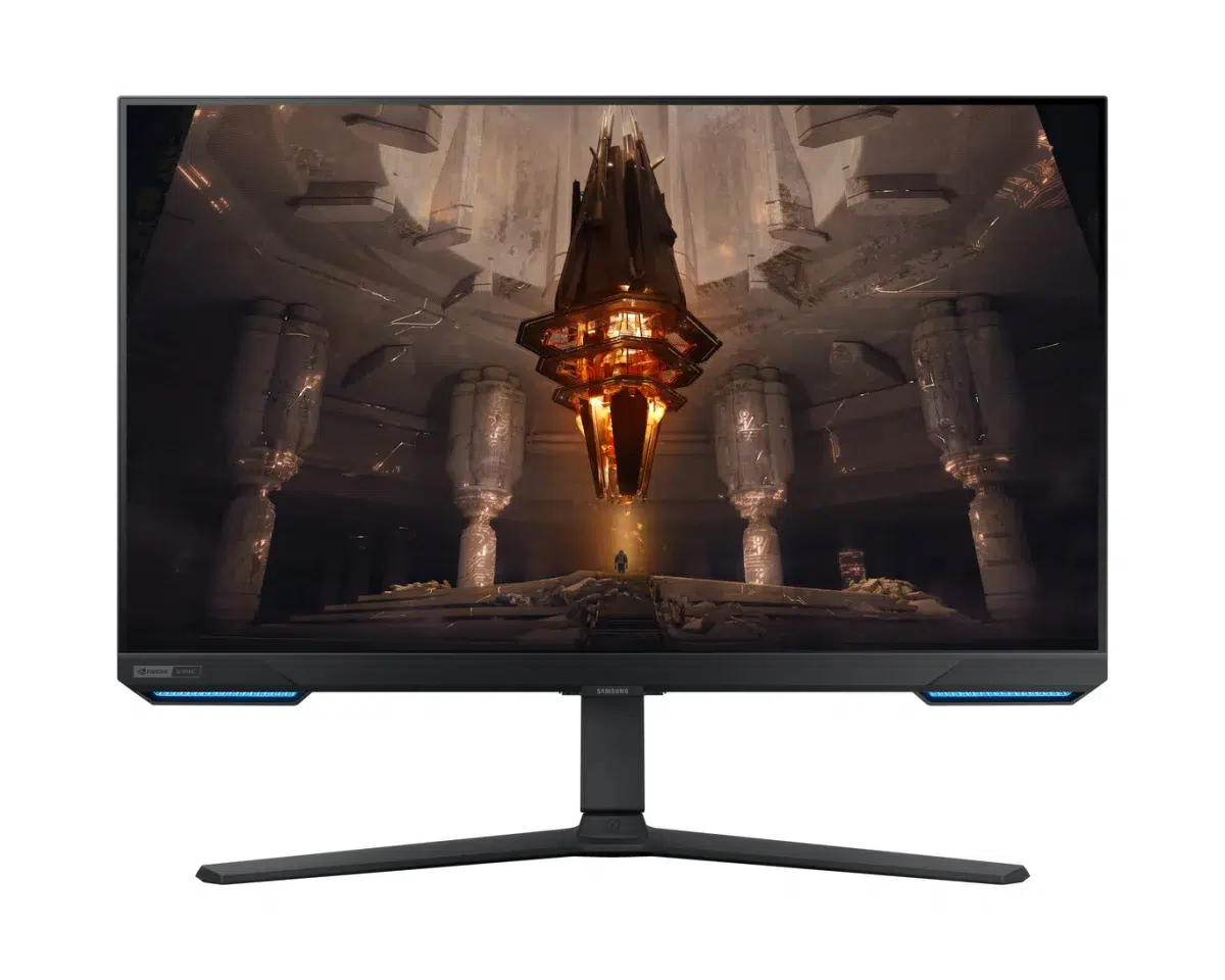Samsung Odyssey G7 G70B 32-inch monitor, front alternate 2